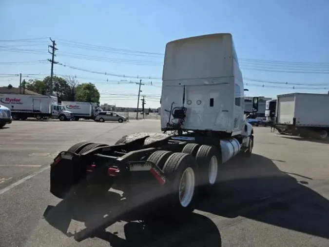 2020 NAVISTAR INTERNATIONAL LT625 SLPR CAB