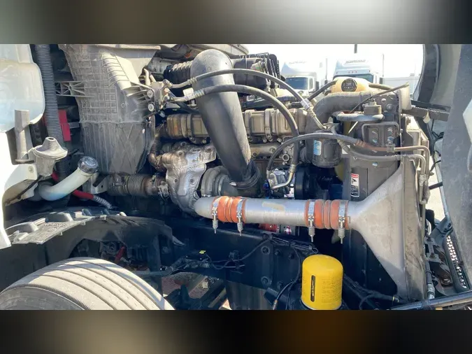2020 Freightliner Cascadia 126fa275e4578e2cbb7f12b307feab4ac4d