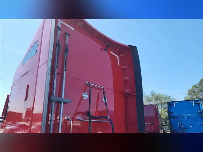 2022 KENWORTH T680