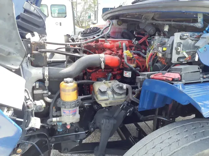2014 FREIGHTLINER/MERCEDES M2 106