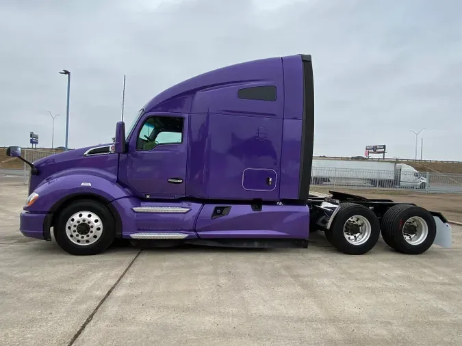 2020 Kenworth T680