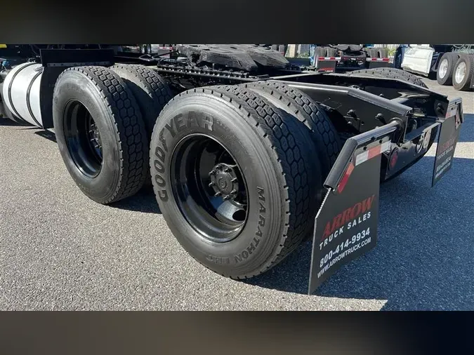 2020 INTERNATIONAL RH613