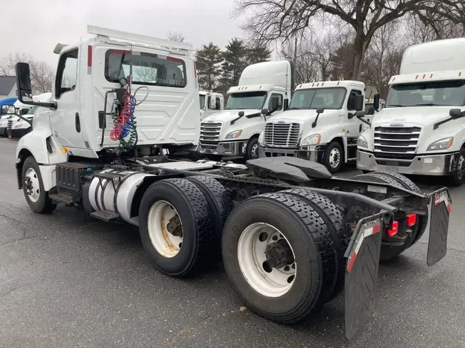 2019 NAVISTAR INTERNATIONAL LT625 DAYCAB T/A