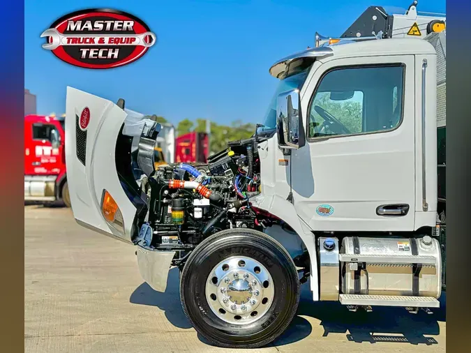 2025 PETERBILT 536