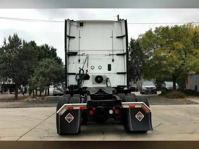 2021 INT LT625 6x4