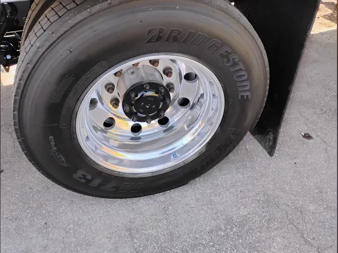 2020 Peterbilt 337fa484b0c60536a79ef093ed501469351