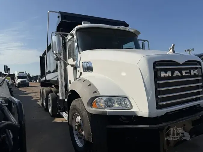 2013 MACK GRANITE GU813fa48502a4813449484eacc92f32e4cbc