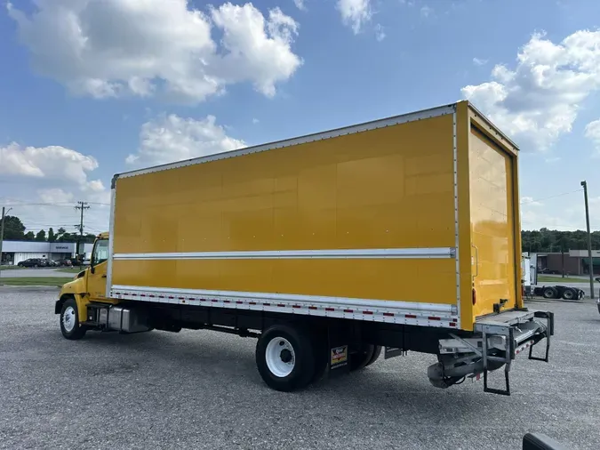 2019 Hino 268A