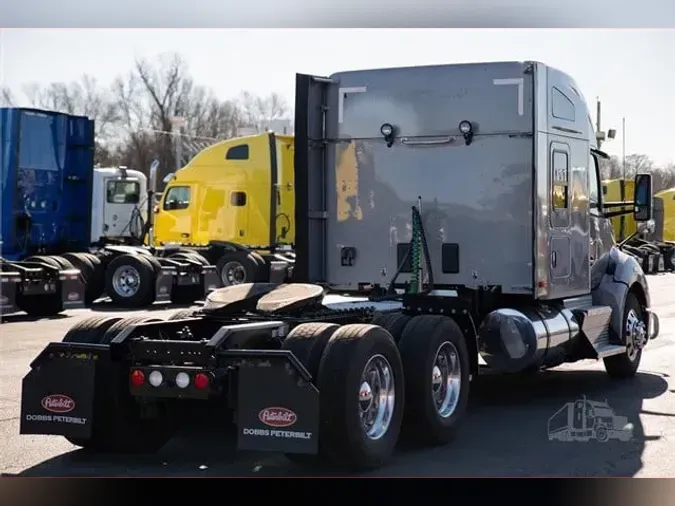 2017 KENWORTH T680