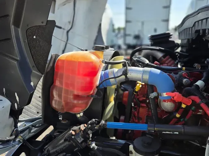 2020 NAVISTAR INTERNATIONAL MV607 (4X2)fa5143700a20aaa90dd4b08b6ad38e19