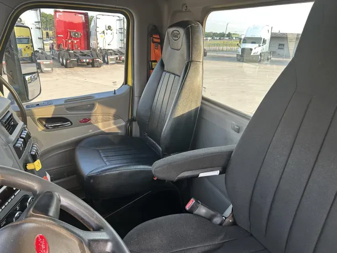 2021 Peterbilt 579