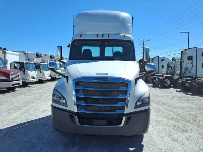 2019 FREIGHTLINER/MERCEDES NEW CASCADIA PX12664