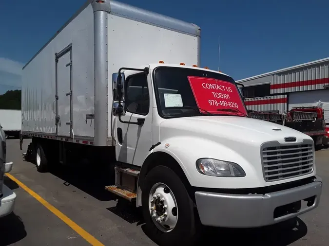 2018 FREIGHTLINER M2 106