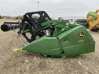 2005 John Deere 635F