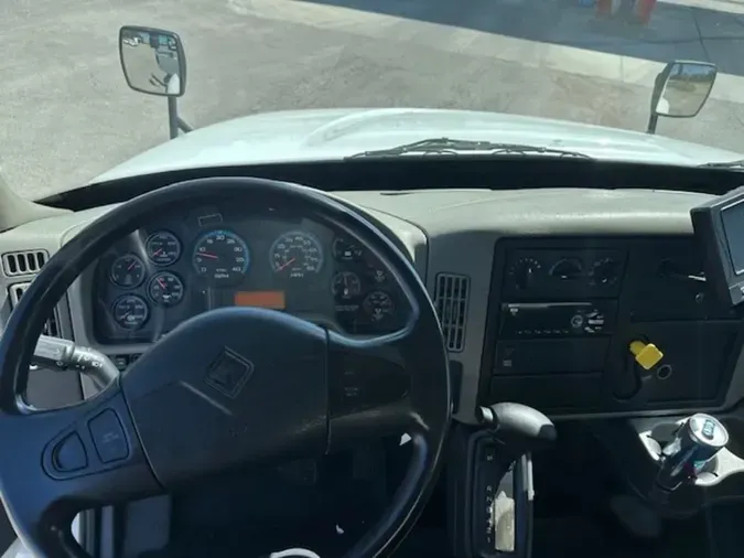 2018 NAVISTAR INTERNATIONAL 4300 LP