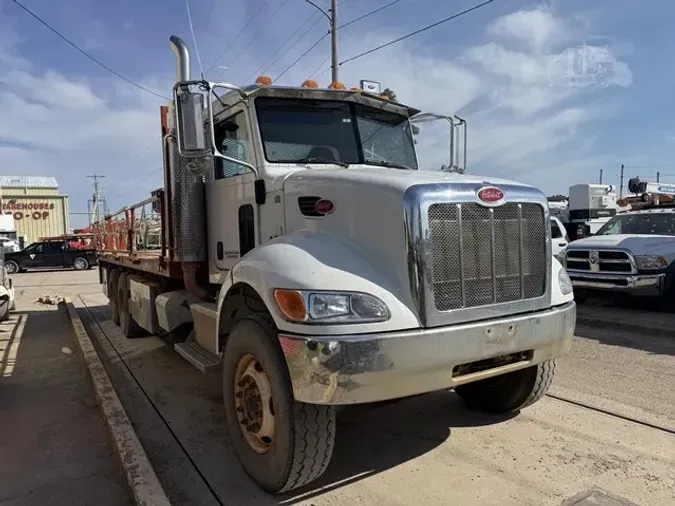 2012 PETERBILT 348