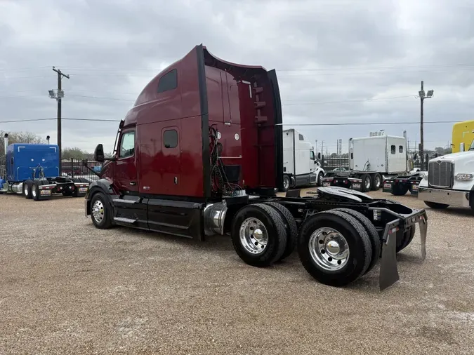 2023 Peterbilt 579