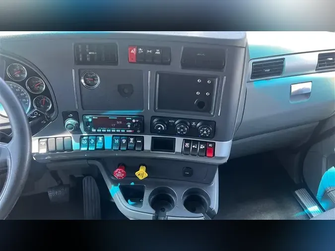 2021 KENWORTH T680