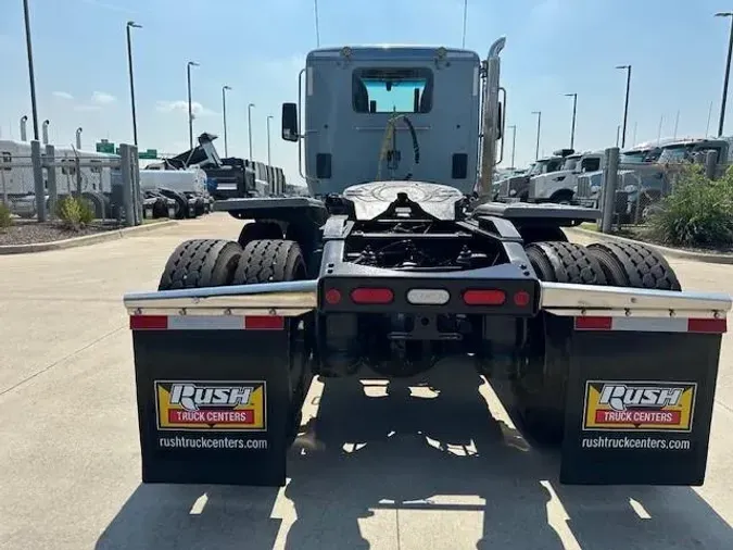 2022 Peterbilt 567