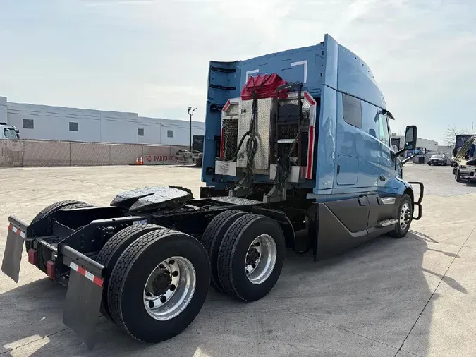 2026 VOLVO VNL64T840