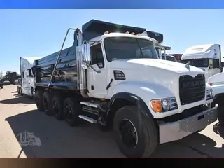 2007 MACK GRANITE CV713