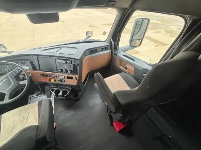 2022 Freightliner Cascadia 126fa686e101b036569766a9d4d9a4c400b