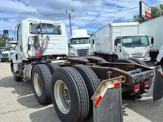 2019 NAVISTAR INTERNATIONAL LT625 DAYCAB T/A