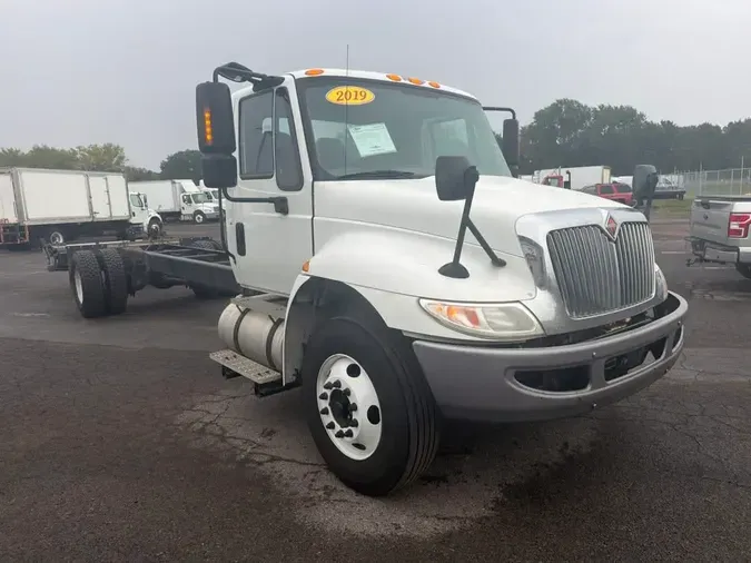 2019 NAVISTAR INTERNATIONAL 4300fa6c031ba101fd3afb4e737b527864b5
