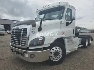 2016 FREIGHTLINER CASCADIA