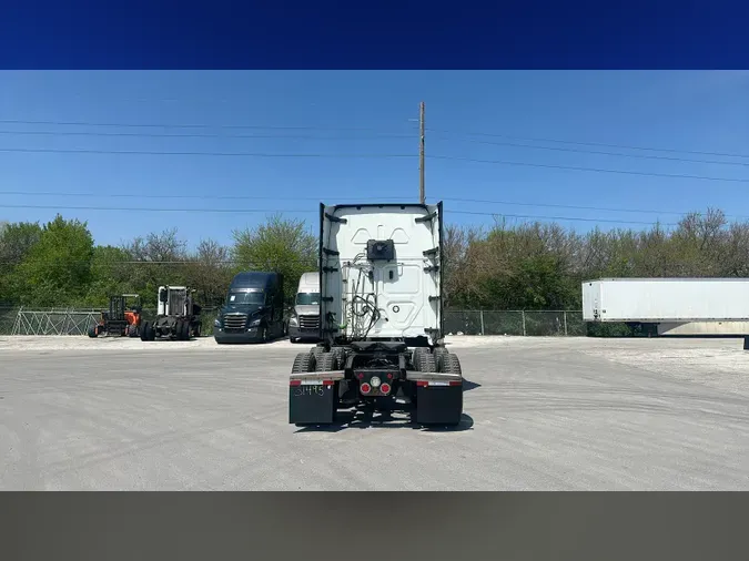 2021 Freightliner Cascadia