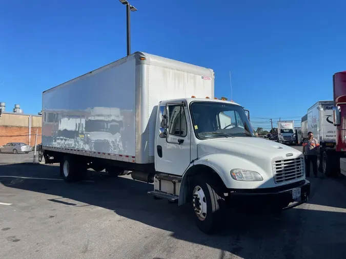 2017 FREIGHTLINER/MERCEDES M2 106