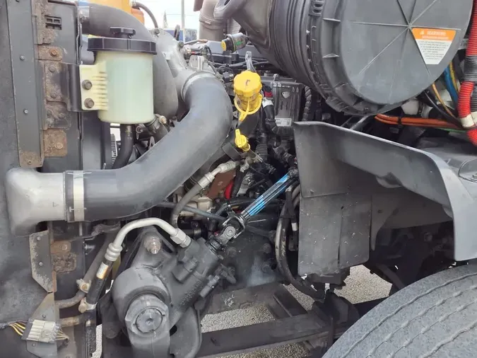 2018 NAVISTAR INTERNATIONAL RH613 DAYCAB T/A