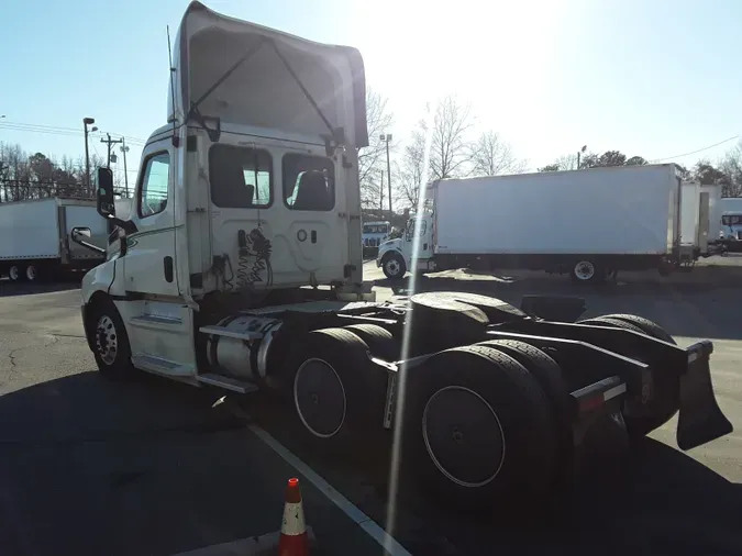 2019 FREIGHTLINER/MERCEDES NEW CASCADIA PX12664