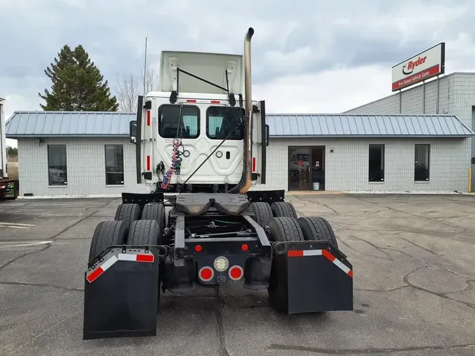 2018 FREIGHTLINER/MERCEDES CASCADIA 125