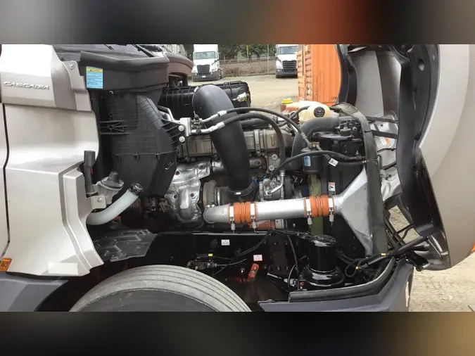 2020 Freightliner Cascadia