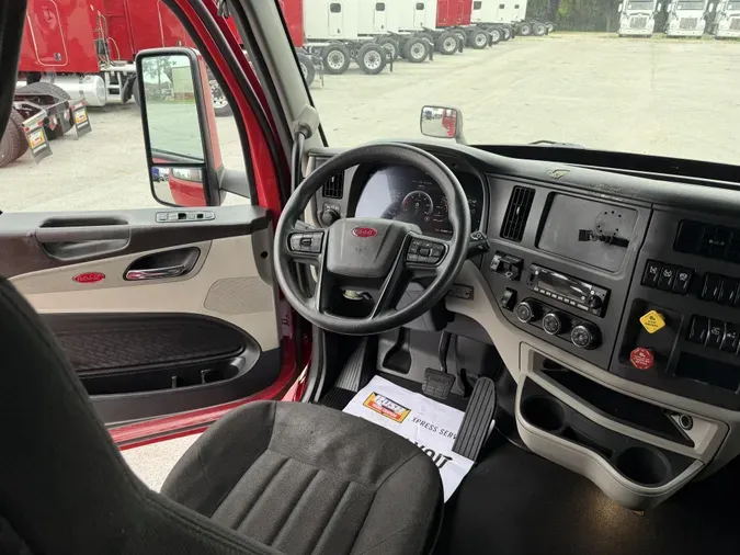 2022 Peterbilt 579fa7bbc78d884374db8d097dc3a542384