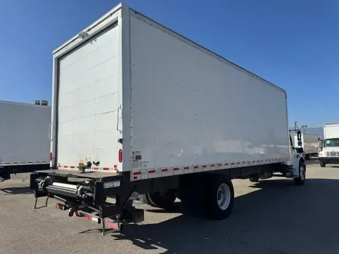 2019 Freightliner Business Class M2 106