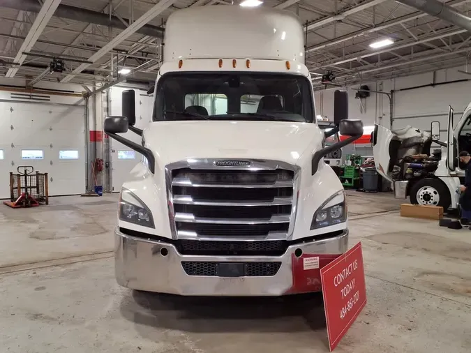 2020 FREIGHTLINER/MERCEDES NEW CASCADIA 116fa805f7a48cee838fe1679e8953396a0