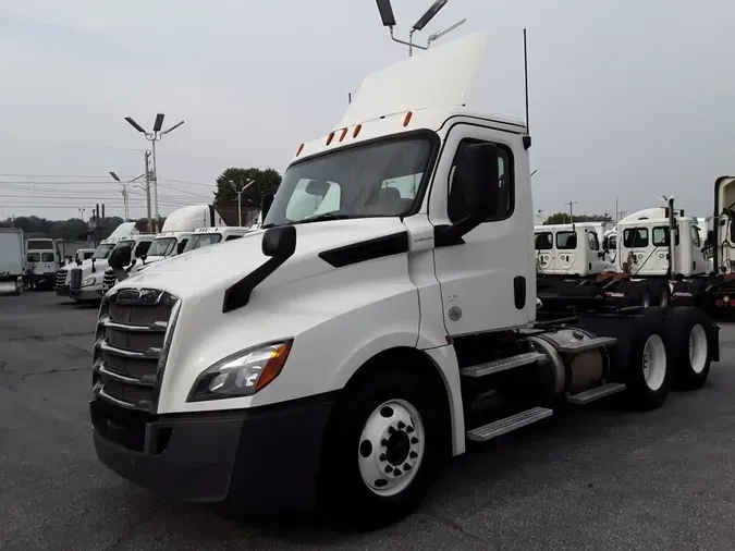 2018 FREIGHTLINER NEW CASCADIA PX12664fa85862267404a5c5bcc37424abf3c83