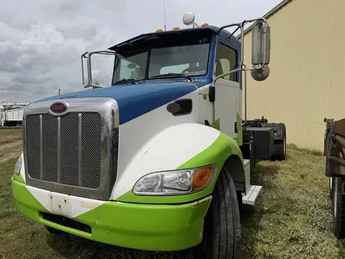 2005 PETERBILT 335fa8655142fd986fd9da466fc7918243f