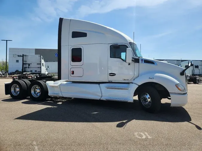 2020 KENWORTH T680