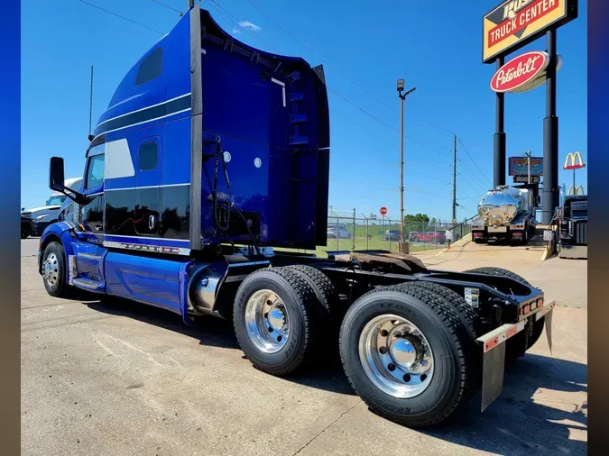 2020 Peterbilt 579fa881953950c2d62299acef735c6eb7e