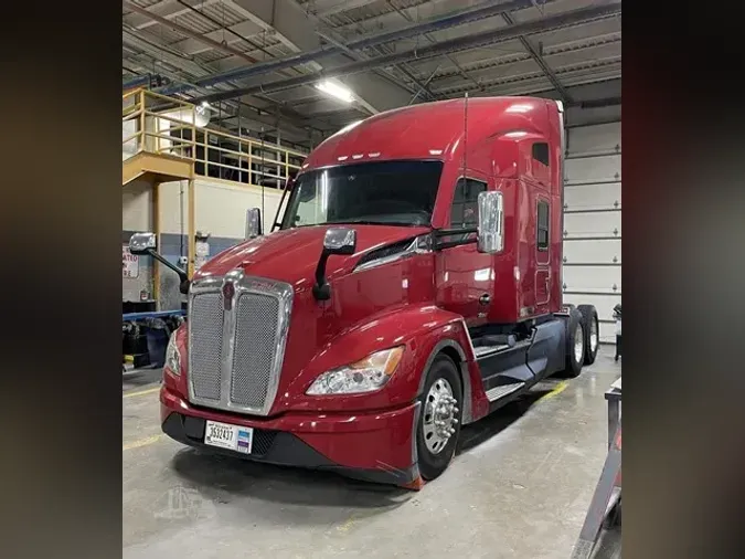 2022 KENWORTH T680fa88c49812981f04f4c68c6565e9e6b1