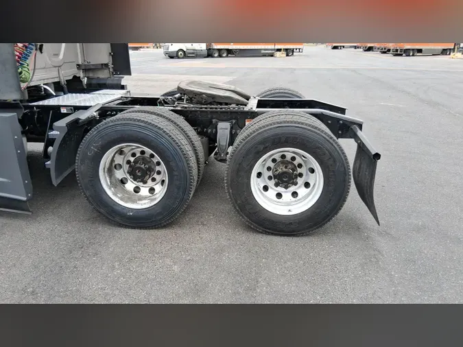 2025 Freightliner Cascadia 126fa8c68d7dc67e409c827e252bc478eb7