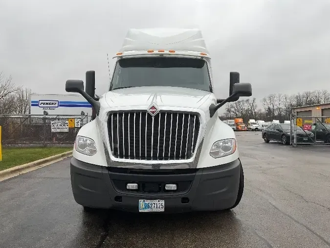 2018 International LT625