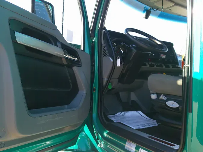 2020 Kenworth T680