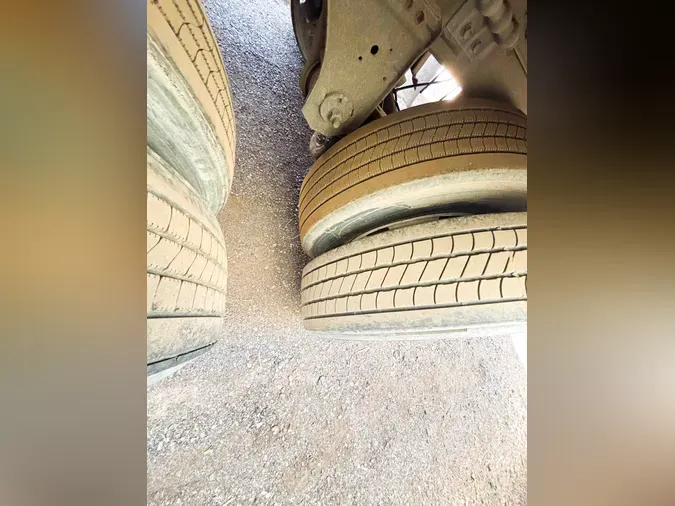 2020 VANGUARD VAN - REF