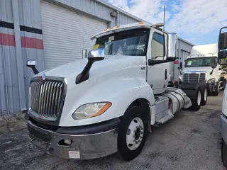 2018 NAVISTAR INTERNATIONAL LT625 DAYCAB T/A