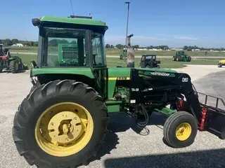 1980 John Deere 4240
