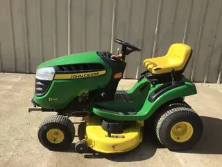2015 John Deere D110